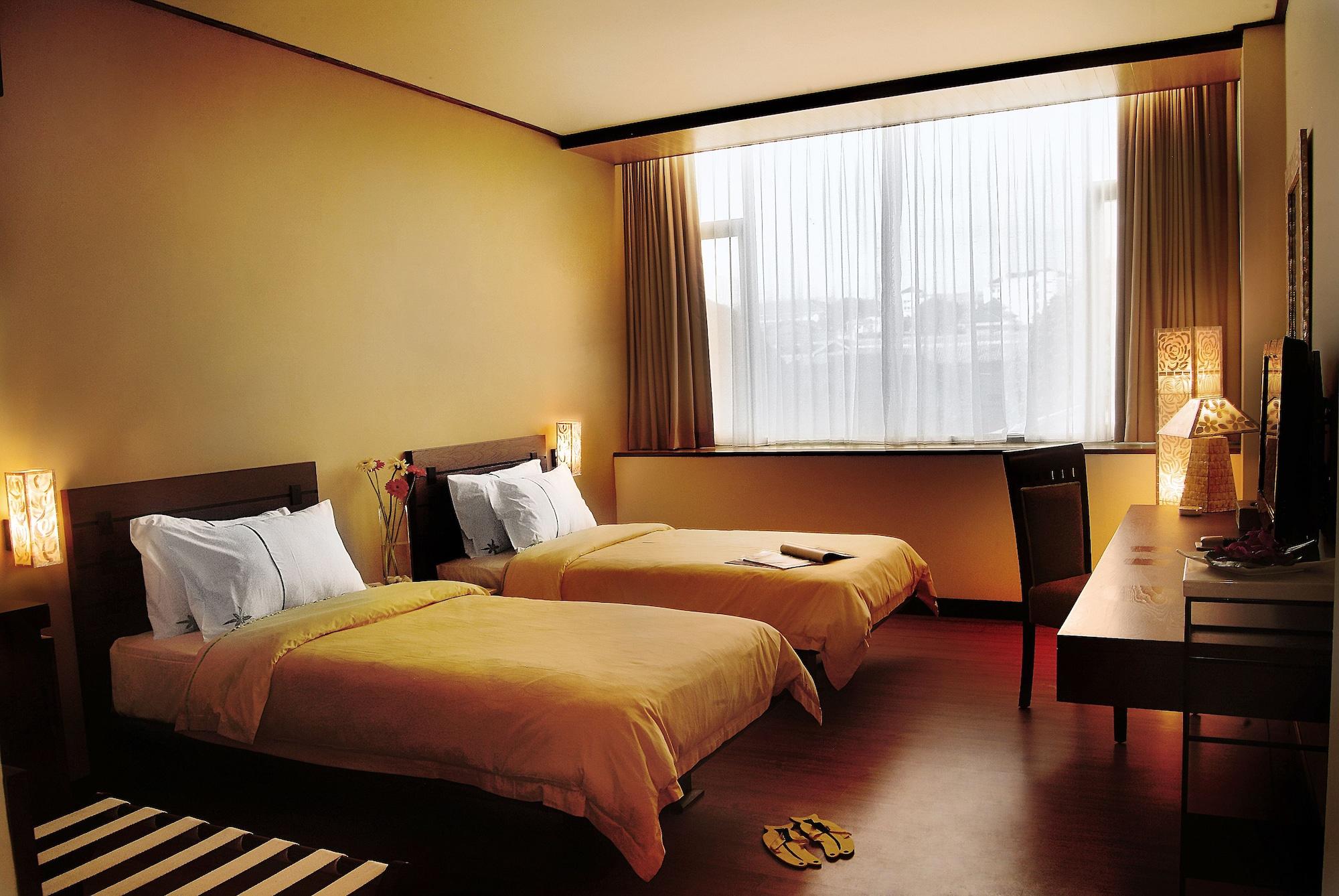 Banana Inn By Kagum Hotels Bandung Zewnętrze zdjęcie