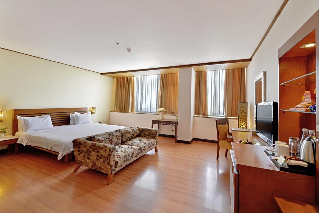 Banana Inn By Kagum Hotels Bandung Zewnętrze zdjęcie